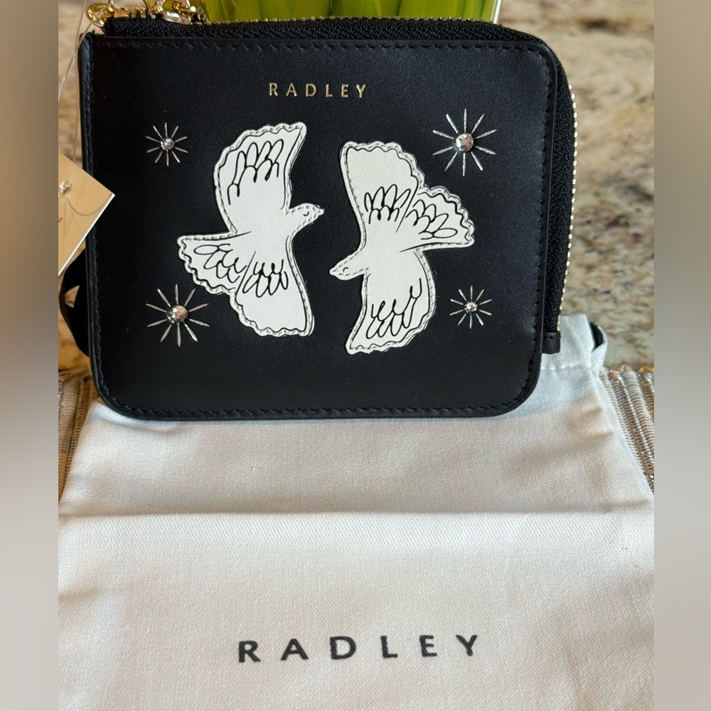 NEW RADLEY LONDON Leather TWO TURTLE DOVES Medium Zip-Top Cardholder In Black